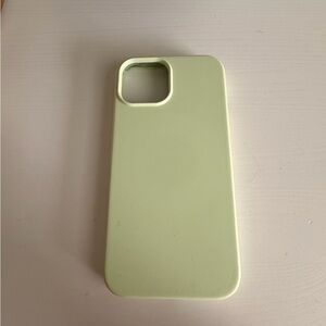 Slim Pastel Green iPhone 12 Case - Protective Silicone Cover